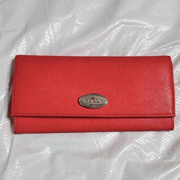 Furla Mango Women's Saffiano Textured Leather envelope Wallet - Picture 2 of 12